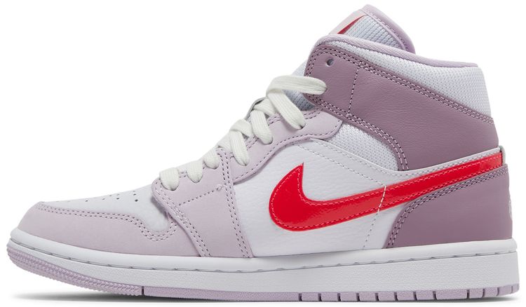 Wmns Air Jordan 1 Mid Valentines Day