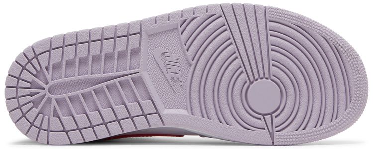 Wmns Air Jordan 1 Mid Valentines Day