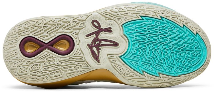 Sue Bird x Nike Kyrie Infinity GS Golden Tribute