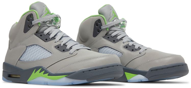 Air Jordan 5 Retro Green Bean 2022