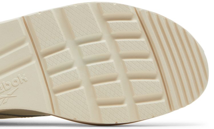 Reebok Wmns Club C Double Geo Chalk Alabaster