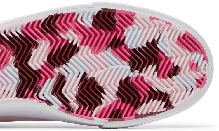 Leticia Bufoni x Zoom Verona Slip Pink Camo