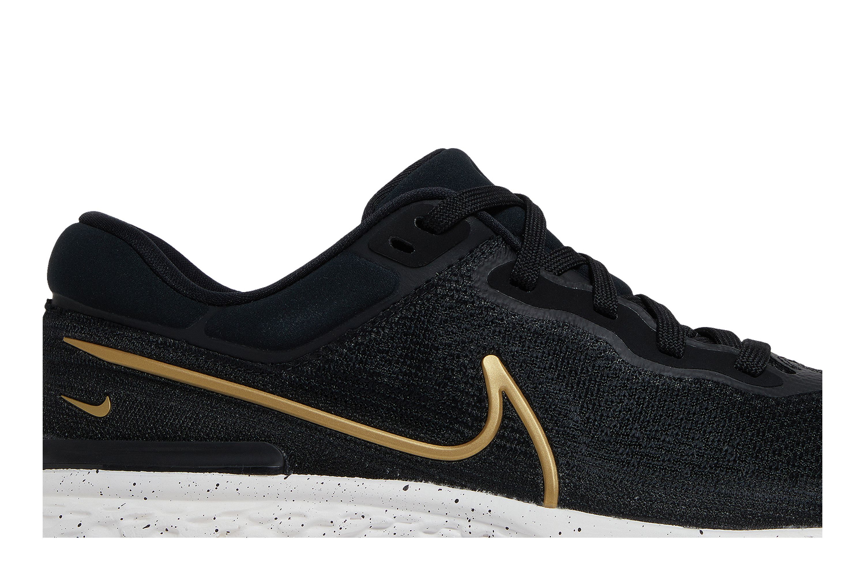 Buy ZoomX Invincible Run Flyknit 'Black Metallic Gold