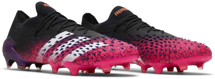 Adidas Predator Freak1 Low FG Demonskin   Black Shock Pink