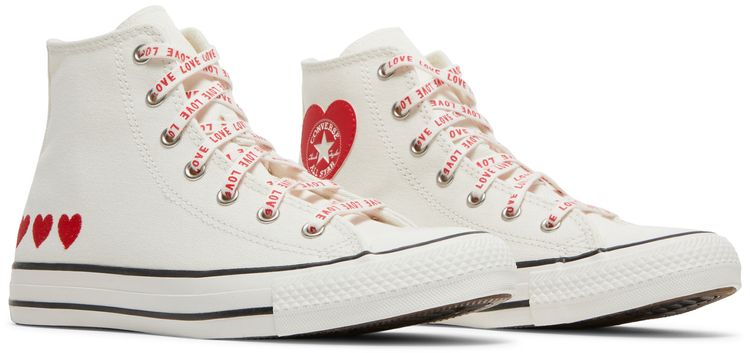 Converse Chuck Taylor All Star High GS Embroidered Hearts