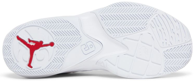 Air Jordan Max Aura 3 White University Red