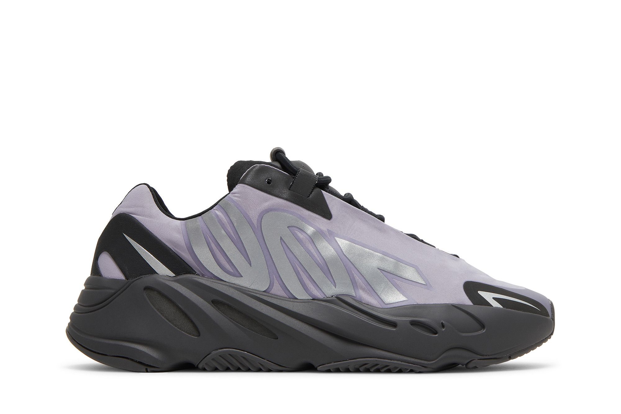 Yeezy Boost 700 MNVN 'Geode'