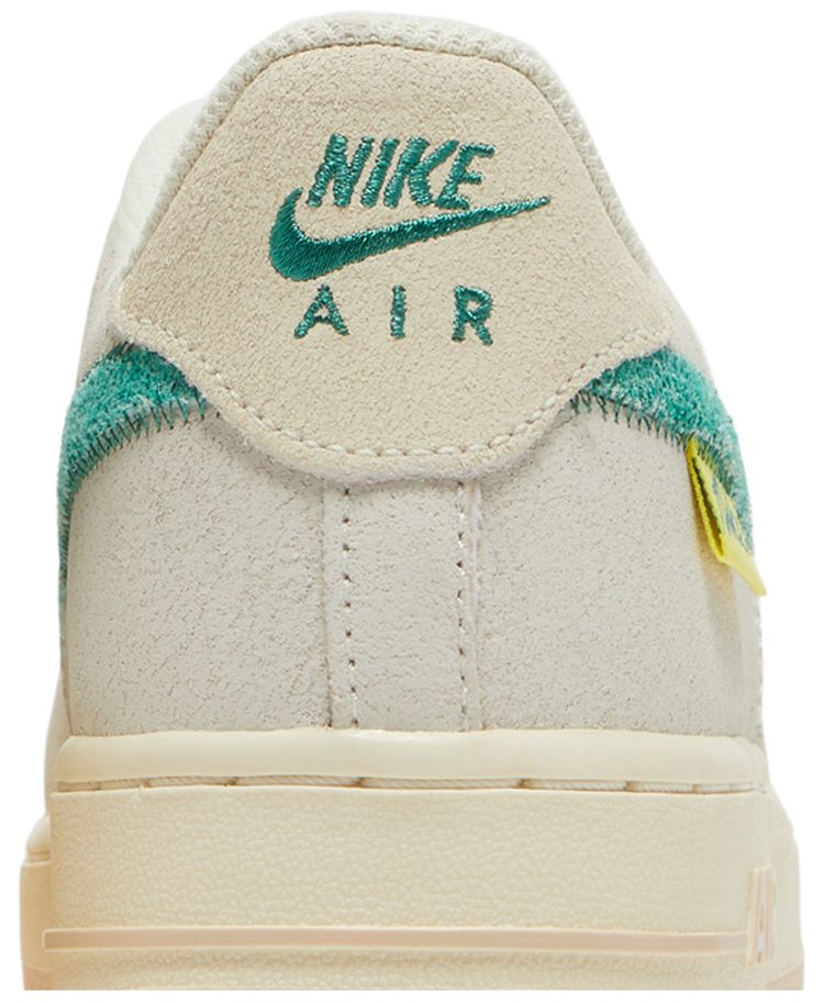 Nike Air Force 1 07 LV8 GS Test of Time