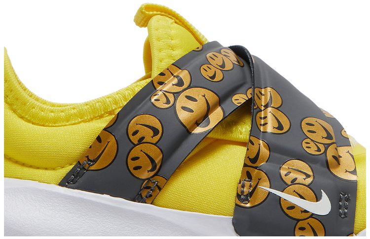 Nike Flex Advance TD Go The Extra Smile