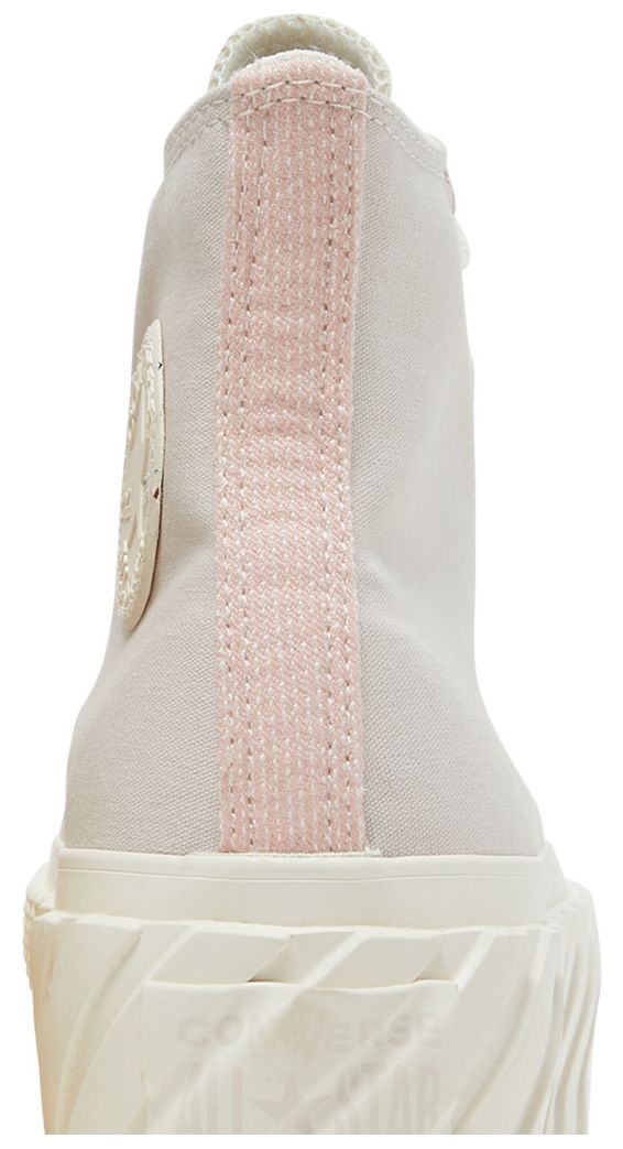 Wmns Chuck Taylor All Star Lift 2X Platform High Desert Sand