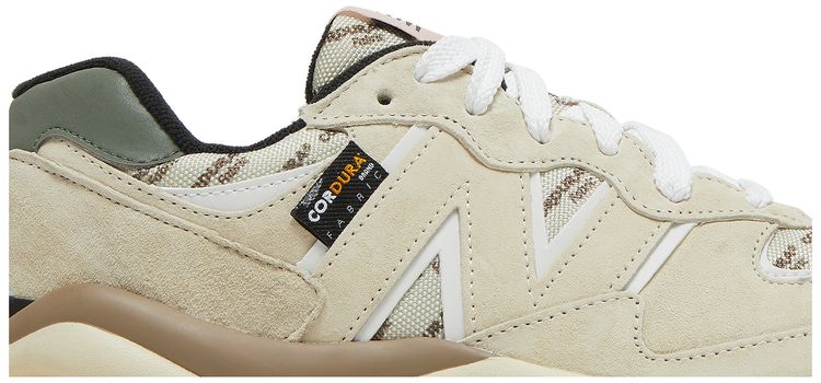 New Balance 5740 Off White