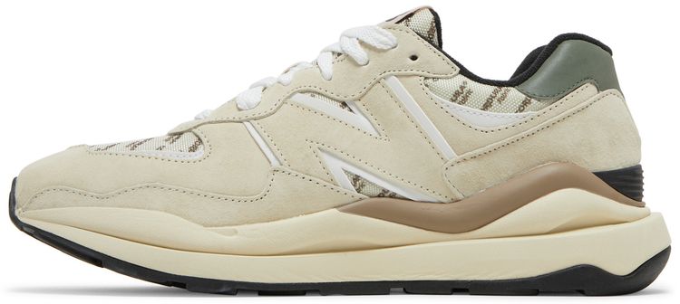 New Balance 5740 Off White