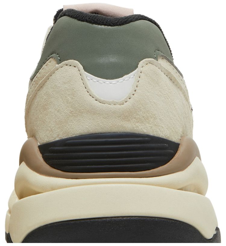 New Balance 5740 Off White