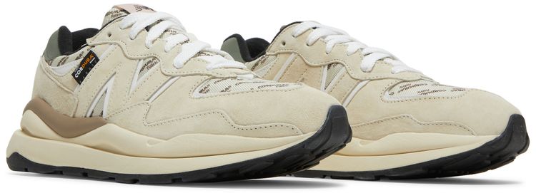 New Balance 5740 Off White