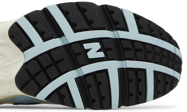 Naked x New Balance 725 Community Pack