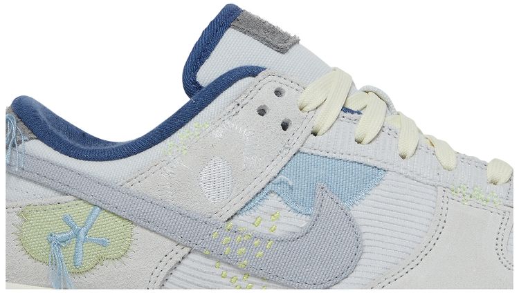 Nike Wmns Dunk Low On The Bright Side   Photon Dust