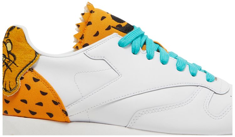 Flintstones Meet Jetsons x Reebok Classic Leather Baby Puss