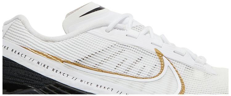 Nike Wmns React Metcon Turbo Black Metallic Gold