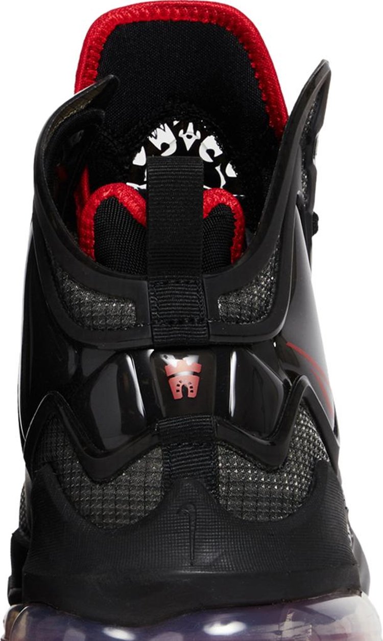 LeBron 19 Bred