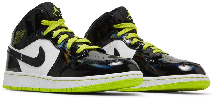 Air Jordan 1 Mid SE GS Black Cyber