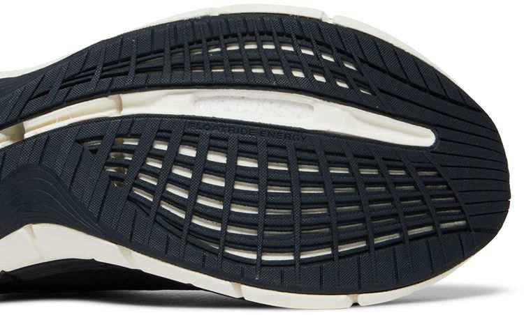 Reebok Zig Kinetica 2 Grow Night Black