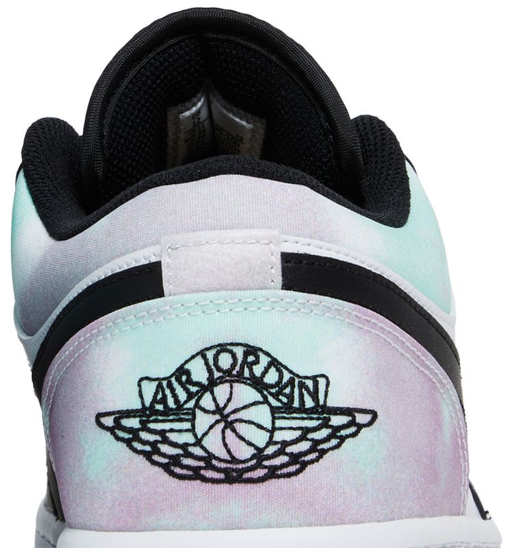 Air Jordan 1 Low SE Tie Dye
