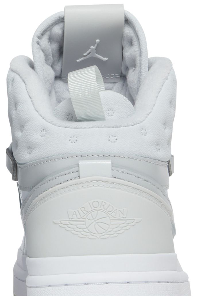 Wmns Air Jordan 1 Acclimate White Grey Fog