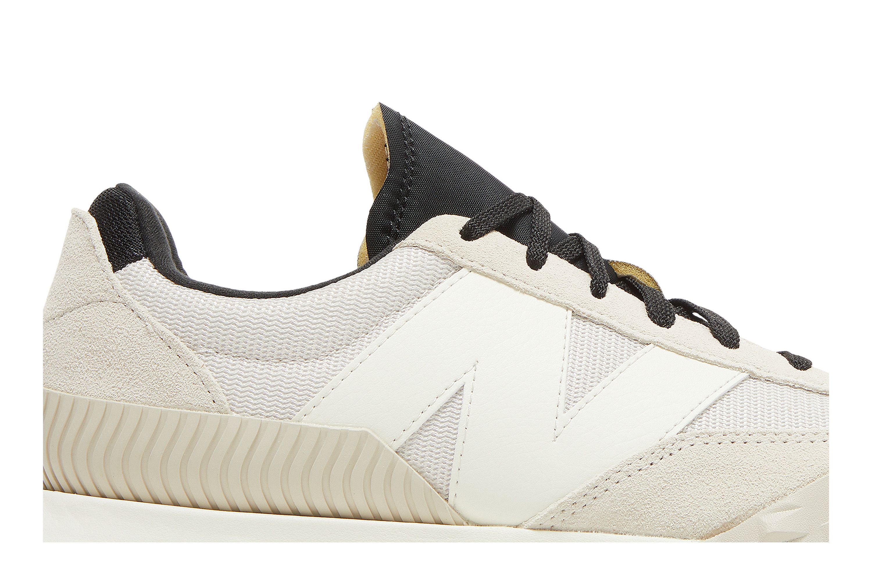 Buy XC-72 'Moonbeam' - UXC72DB1 | GOAT