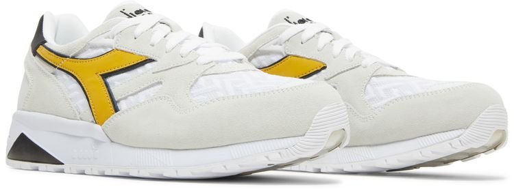 N9002 Lux White Rich Gold