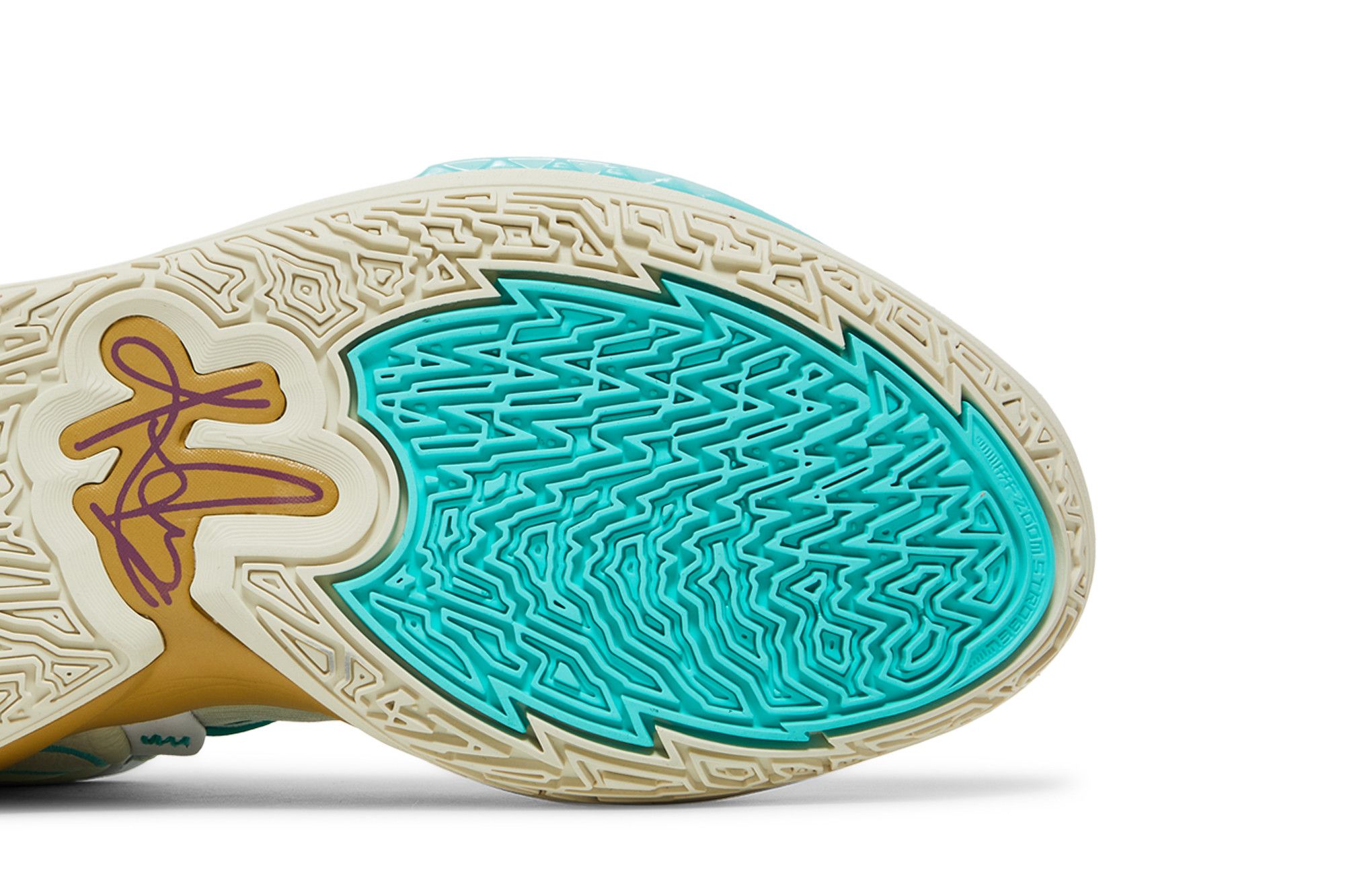 Buy Sue Bird x Kyrie Infinity Golden Tribute CZ0204 002 GOAT