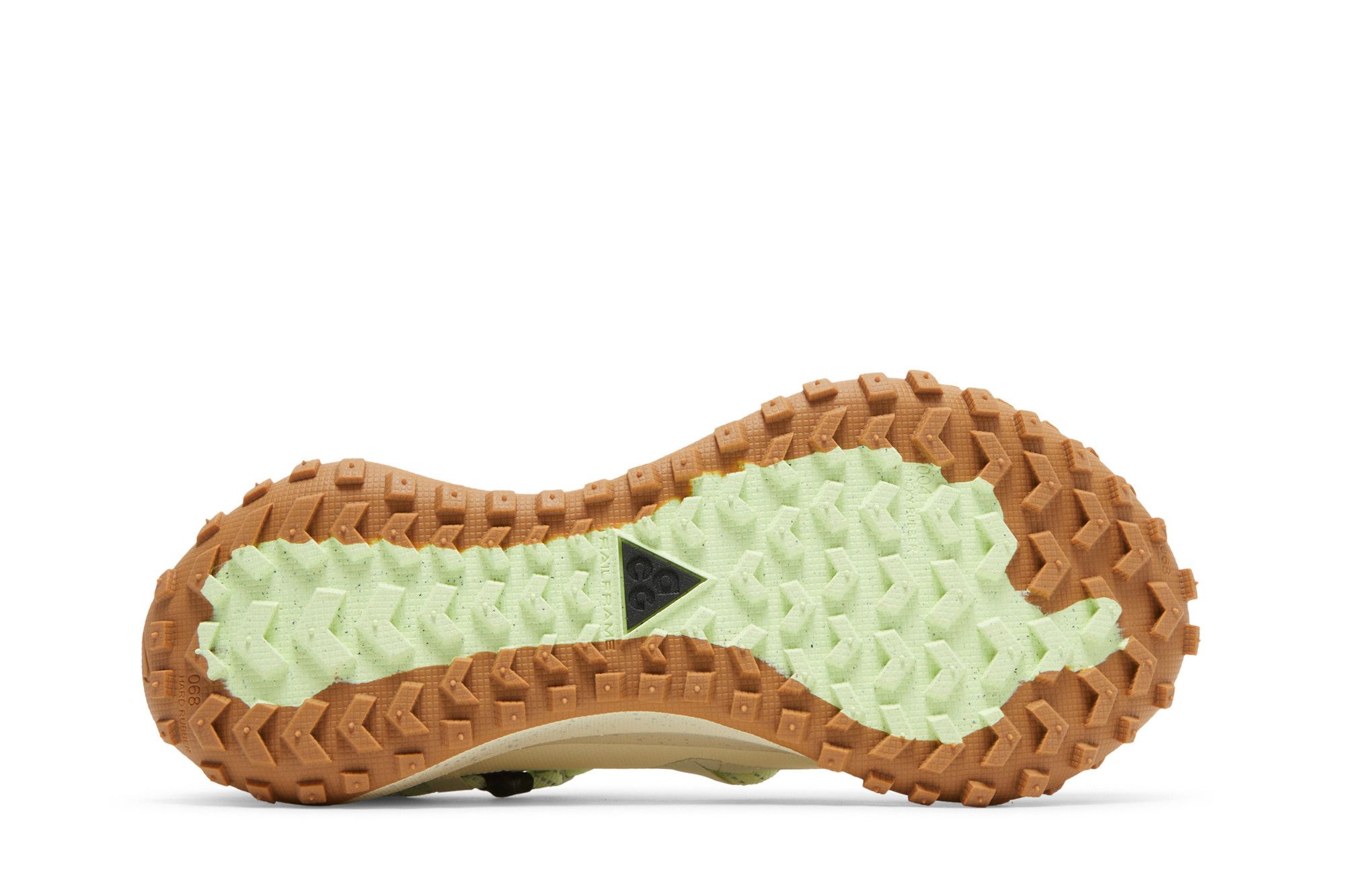 nike acg mountain fly low sea glass