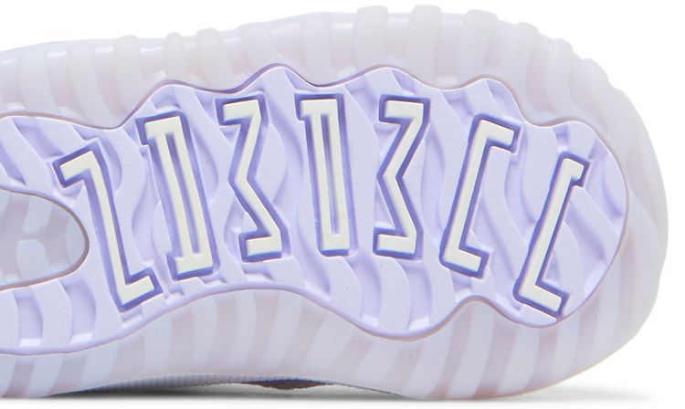 Air Jordan 11 Retro Low GT White Pure Violet