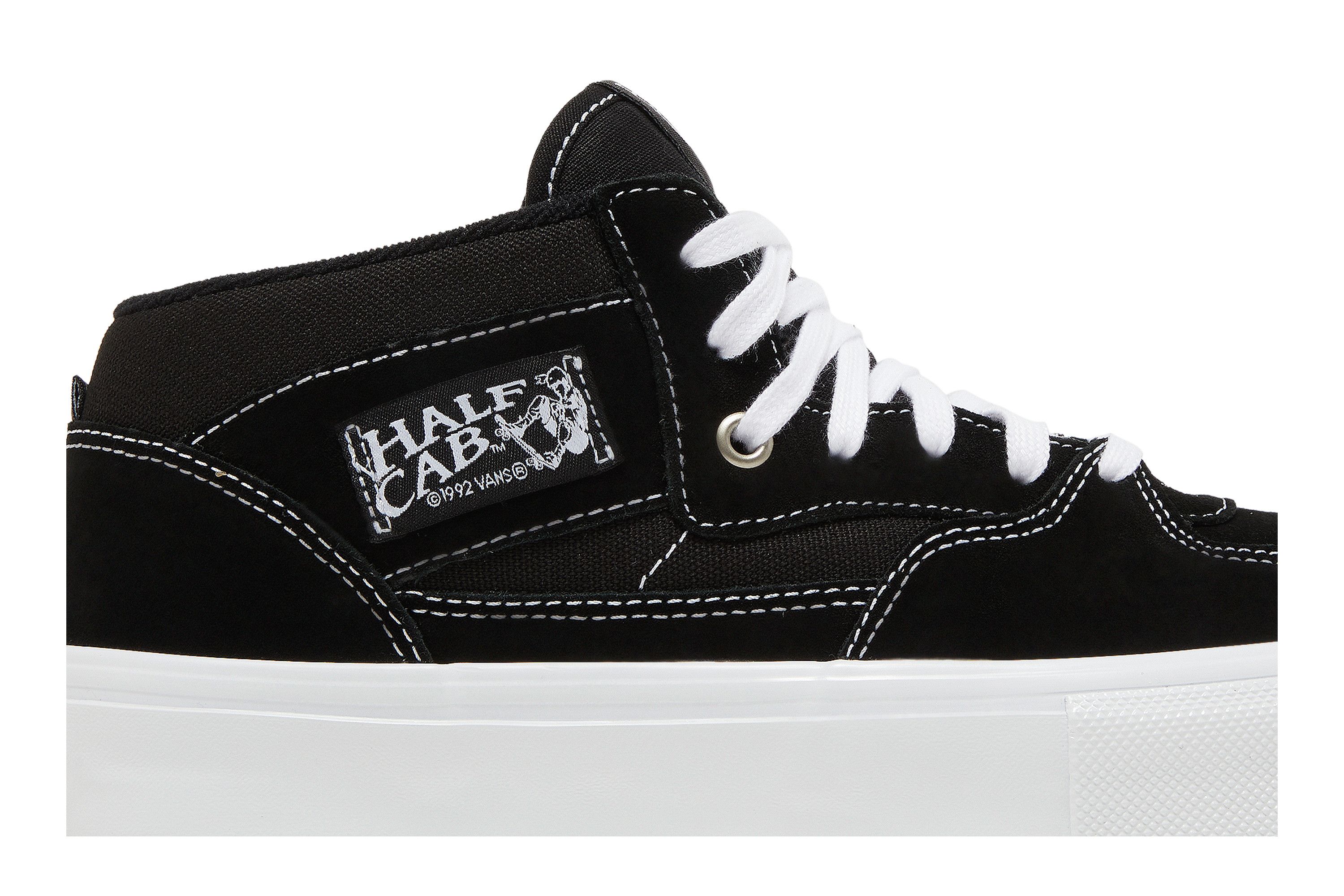 Buy Skate Half Cab 'Black' - VN0A5FCDY28 | GOAT