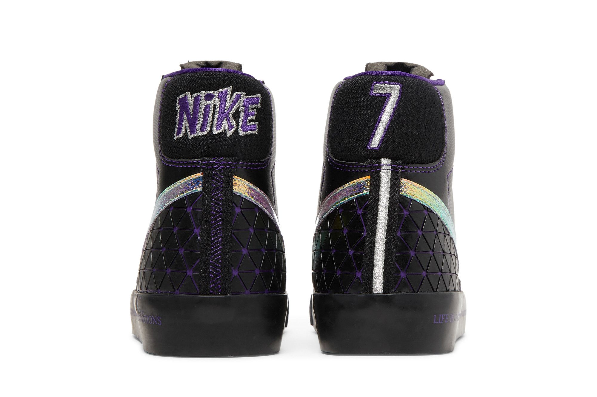 NIKE Blazer Mid 77 Doernbecher★ナイキ ドーレンベッカー Buy Blazer Mid '77 'Doernbecher 2022' - DX4982 001 | GOAT