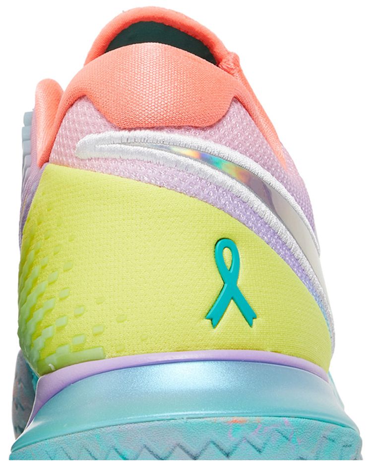 NikeCourt Zoom Vapor Cage 4 Doernbecher 2022