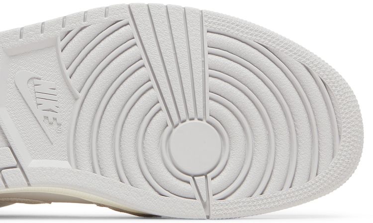 Air Jordan 1 Mid SE Inside Out