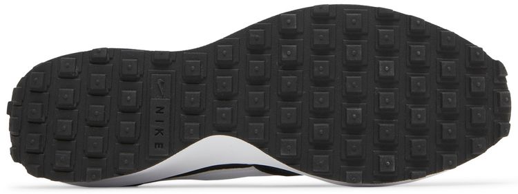 Waffle Debut Black White