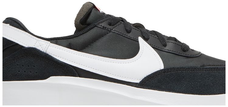 Waffle Debut Black White