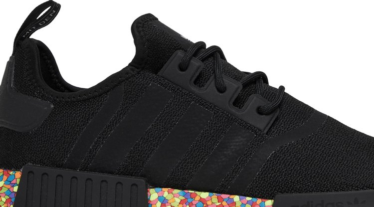 NMD R1 Mosaic Boost Pack