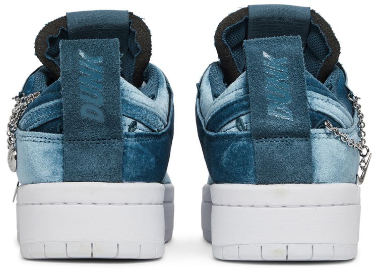 Nike Wmns Dunk Low Disrupt Lucky Charms   Ash Green