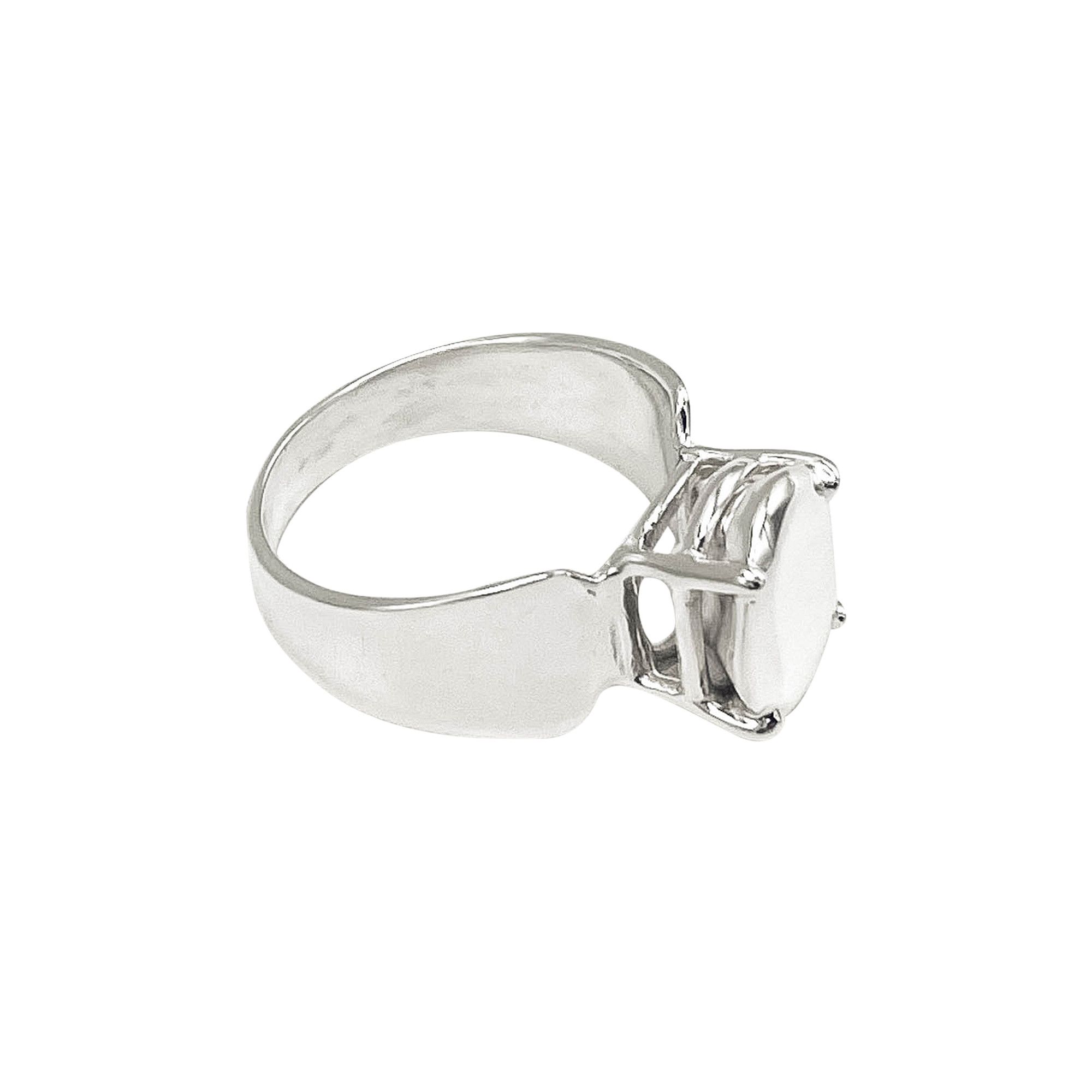 Buy Martine Ali Stone Ring 'Silver' - MA2211942 SS FW22 Buy Martine Ali Stone Ring 'Silver' - MA2211942 SS FW22