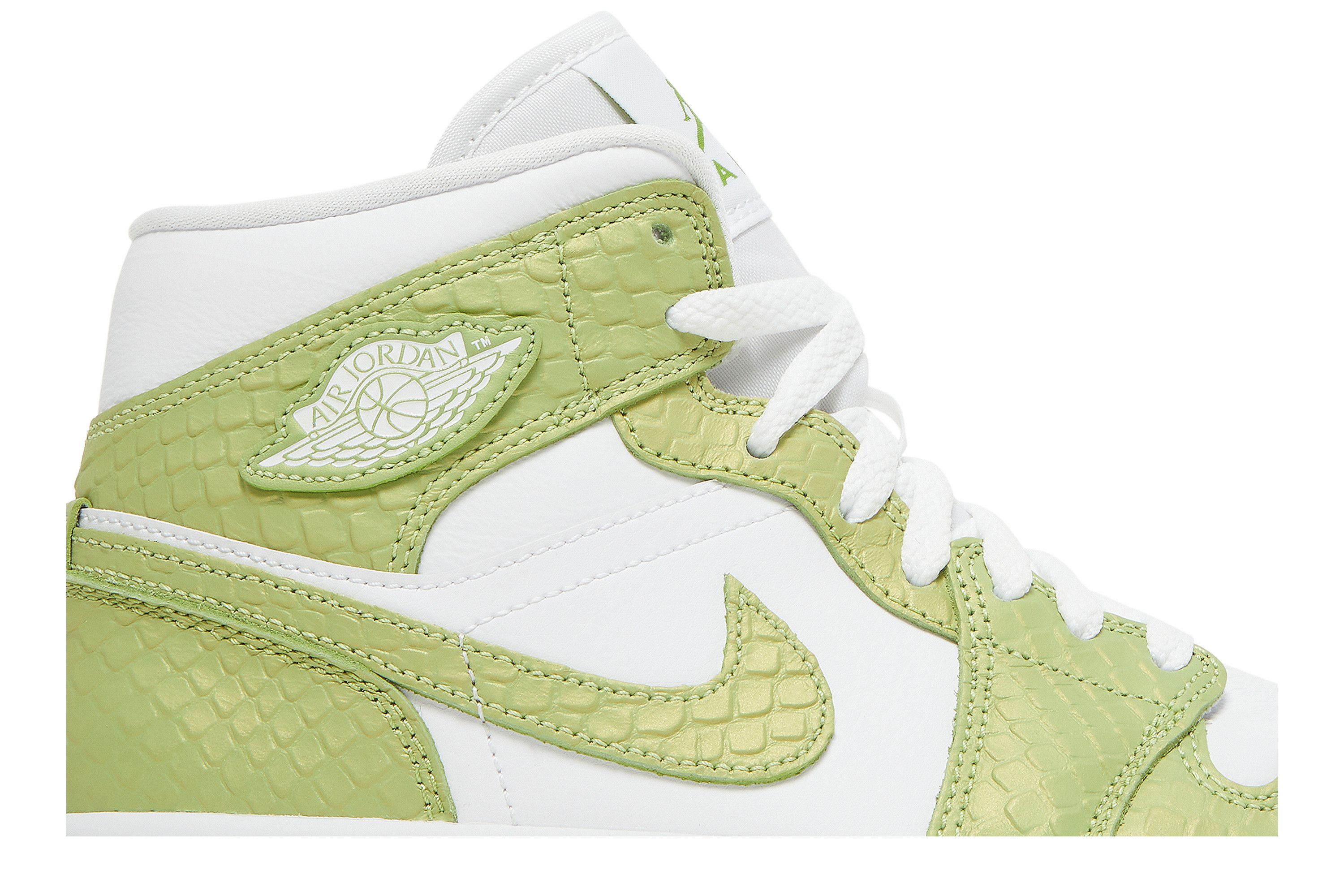 Nike air python green store