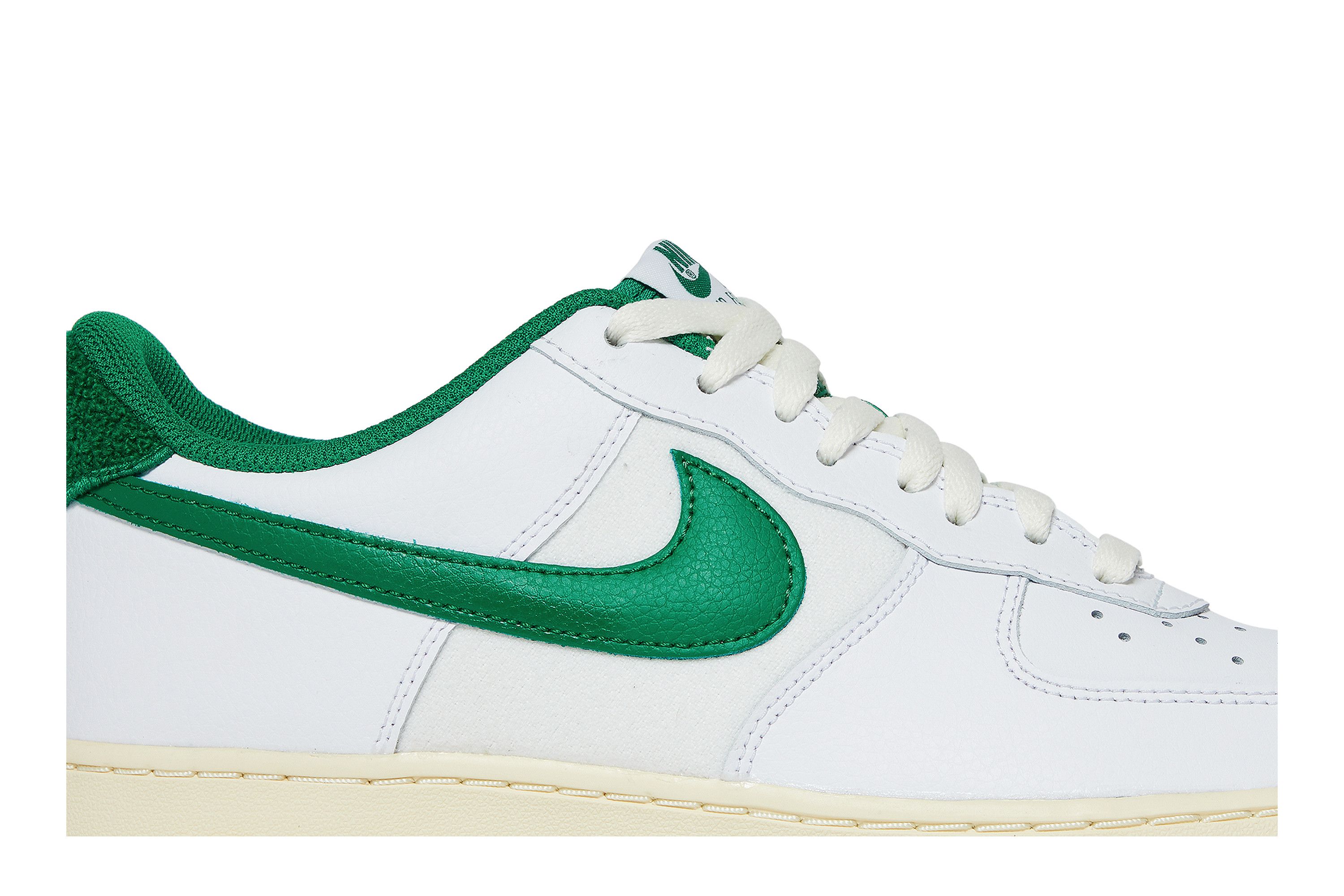 Air force 1 jacket nike store