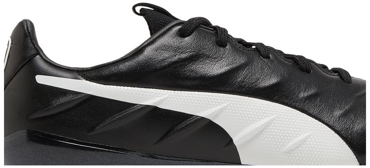 King Platinum 21 FG AG Black White