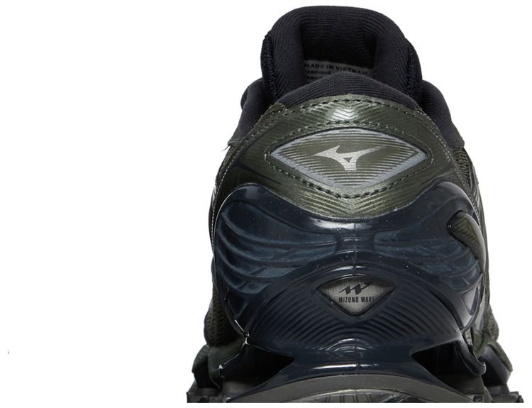Mizuno Wave Prophecy 8 Beetle