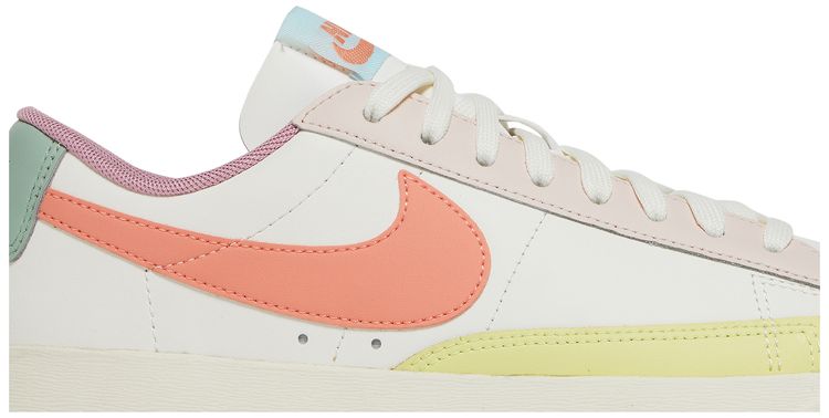Nike Wmns Blazer Low LE Pastel