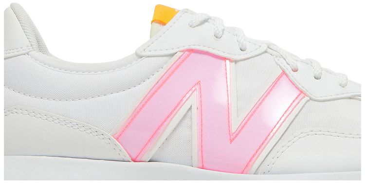 Coco Gauff x New Balance Wmns 327 White Impulse