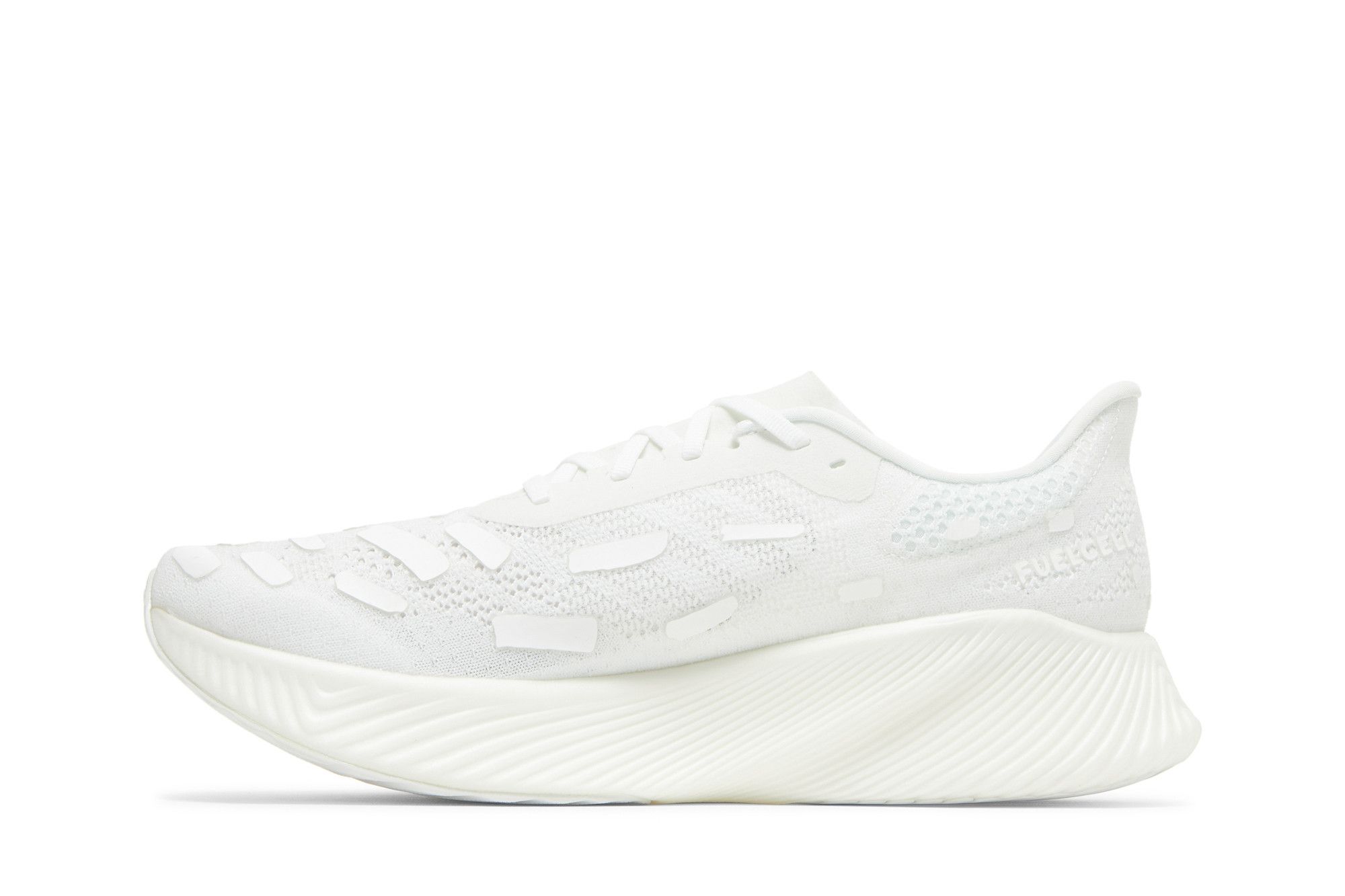 new balance FUELCell RC ELITE ホワイトレディース Buy District Vision x New Balance FuelCell RC Elite v2 'White