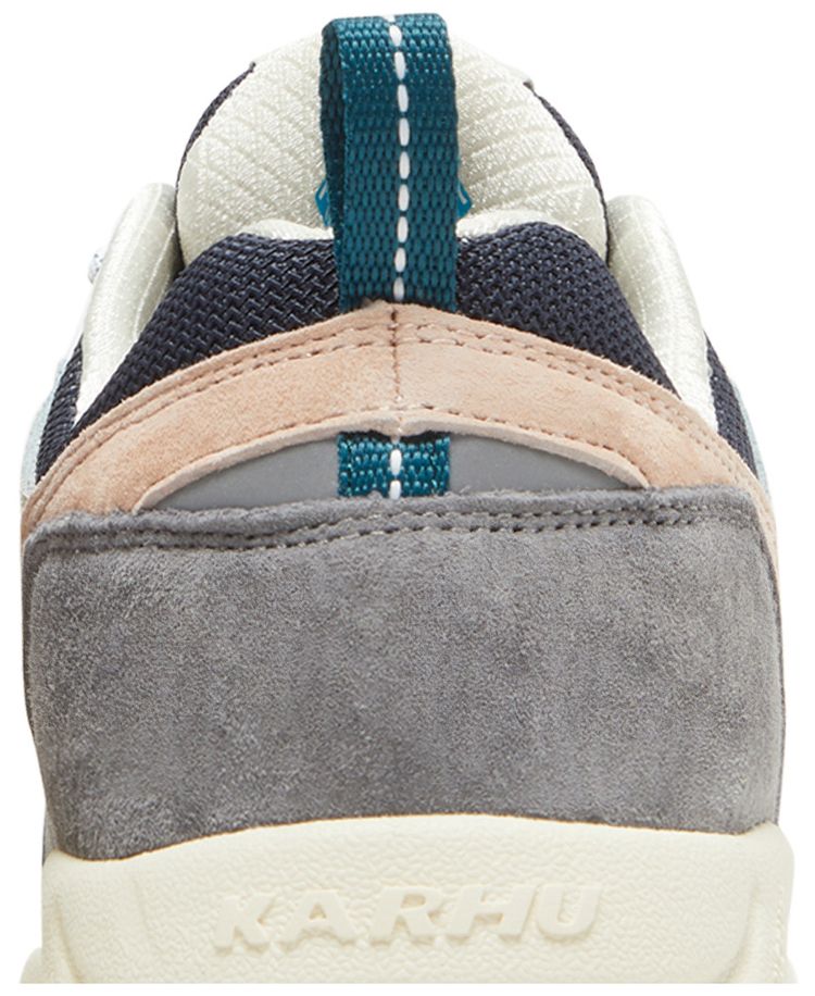 Karhu Fusion 20 Frost Grey Blue Coral