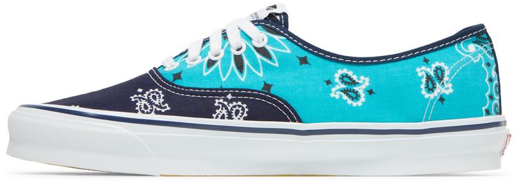 Bedwin  The Heartbreakers x Vans Authentic Bandana Pack   Multi B
